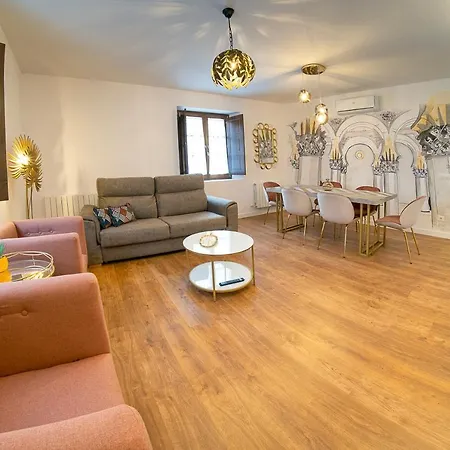 Апартаменти Cervantes 5 Collection Sefarad Con Terraza Delux *